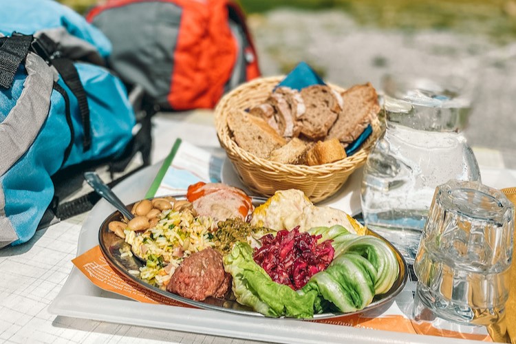 Pranzo al rifugio O3